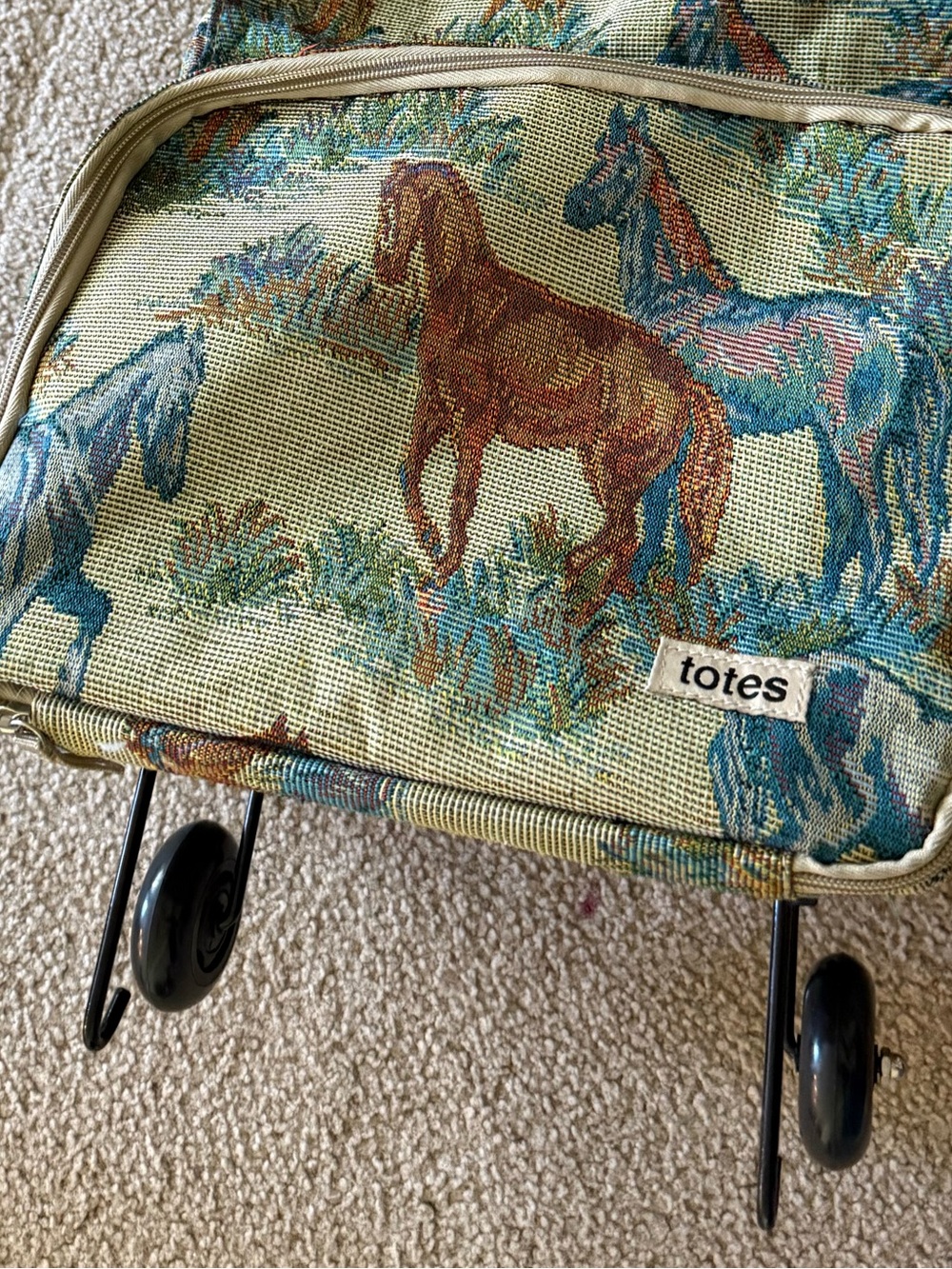 Totes Horse Tapestry Rolling Shopping Tote Bag Foldable Wheeled Cart - Picture 7 of 7
